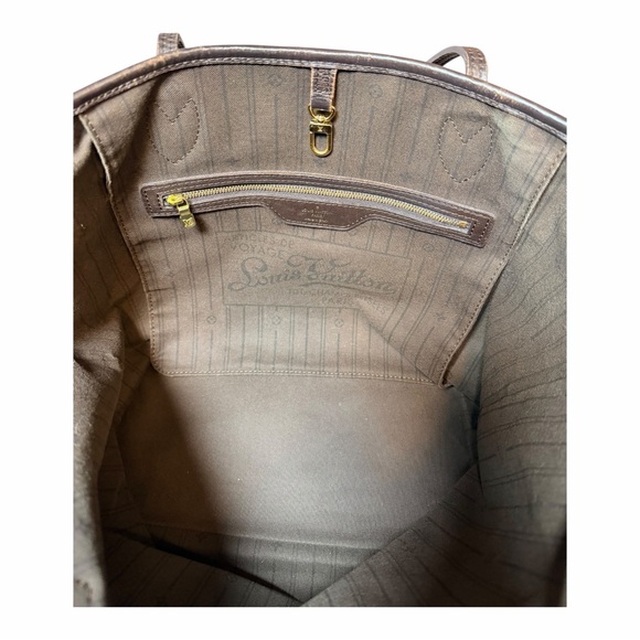 Louis Vuitton Neverfull MM Monogram Canvas - Picture 5 of 16